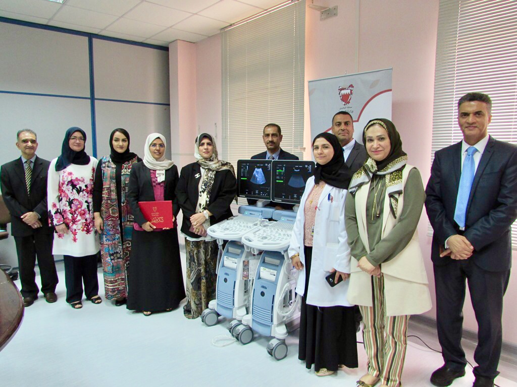 بقيمة 28 ألف دينار بحريني .. وزارة الصحة تتسلم تبرعاً بجهازين للتصوير بالموجات فوق الصوتية من شركة البحرين للسينما