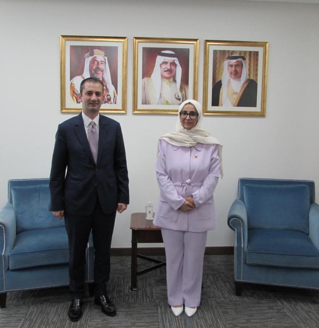 وزيرة الصحة تستقبل سفير جمهورية قبرص لدى مملكة البحرين
