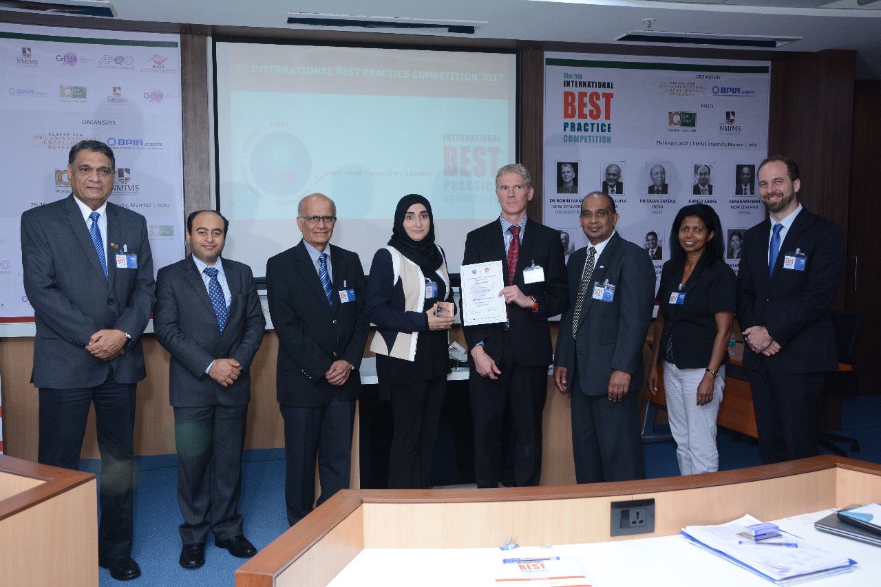 البحرين تحقق الصدارة في التصفيات النهائية في المسابقة العالمية الخامسة لافضل الممارسات في بومبي ..  مشروع الاستخدام الأمثل للمضادات الحيوية يحظى بتكريم عالمي لإختياره ضمن الخمس المناصب العليا علي مستوي العالم ..