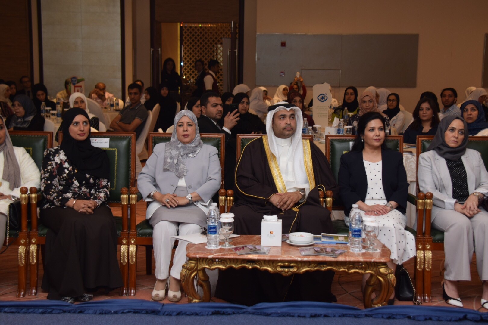 وكيل الصحة الدكتور "المانع" يفتتح الندوة العلمية "رمضان والسكري" .. ويوكد على حرص واهتمام وزارة الصحة في مواصلة دعم وتنفيذ مثل هذه البرامج التدريبية الهامة وتطويرها ..