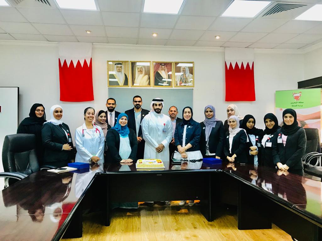 مجمع السلمانية الطبي يُكرم موظفي الخدمات الاجتماعية لجهودهم المتميزة في رعاية المرضى