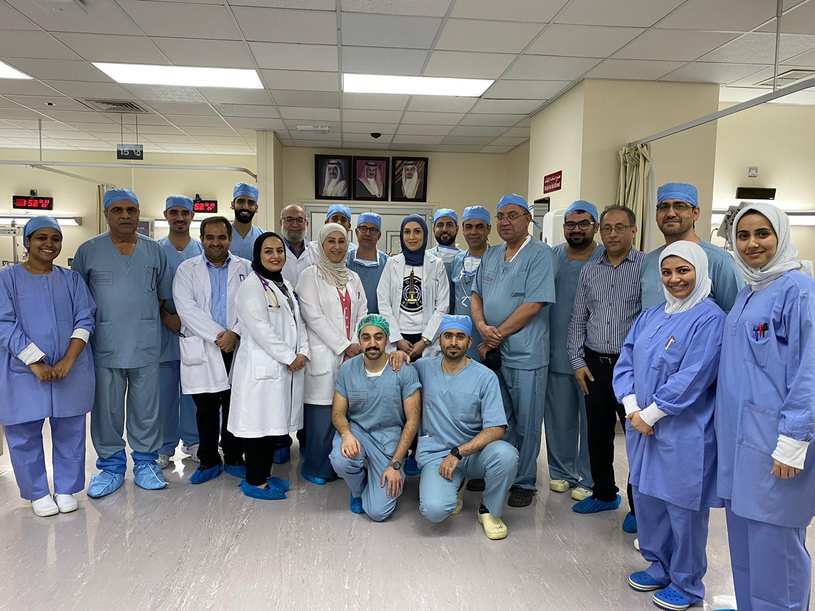 قسم الجراحة بالسلمانية وبالتعاون مع دائرة أمراض وزراعة الكلى يجري ثالث عملية نقل وزراعة كلى منذ بداية العام  2020 .. وبمشاركة أطباء زائرين من المملكة الأردنية الهاشمية