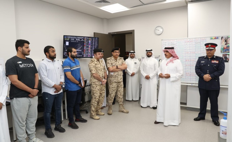 In line with HRH Crown Prince's directives, Interior Minister visits contact tracing team
