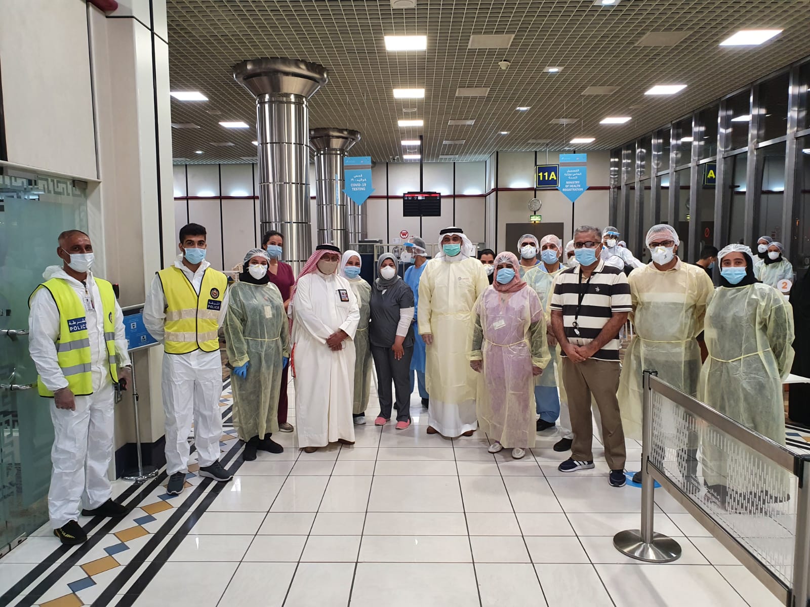 قام سعادة الدكتور وليد بن خليفة المانع وكيل وزارة الصحة مؤخرا بزيارة تفقدية لمركز فحص الكورونا كوفيد 19 للمسافرين بمطار البحرين الدولي، والذي تم تخصيصة للقادمين عبر المطار