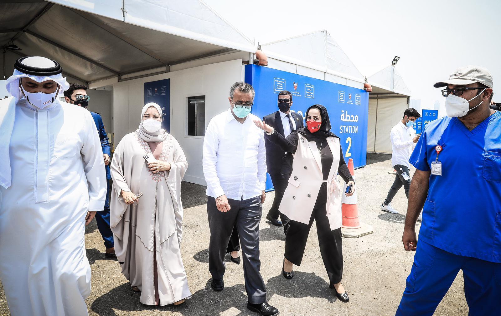 The Director General arrives to tour vaccination and testing centres and to hold a press conference to mark the opening of Bahrain’s WHO office