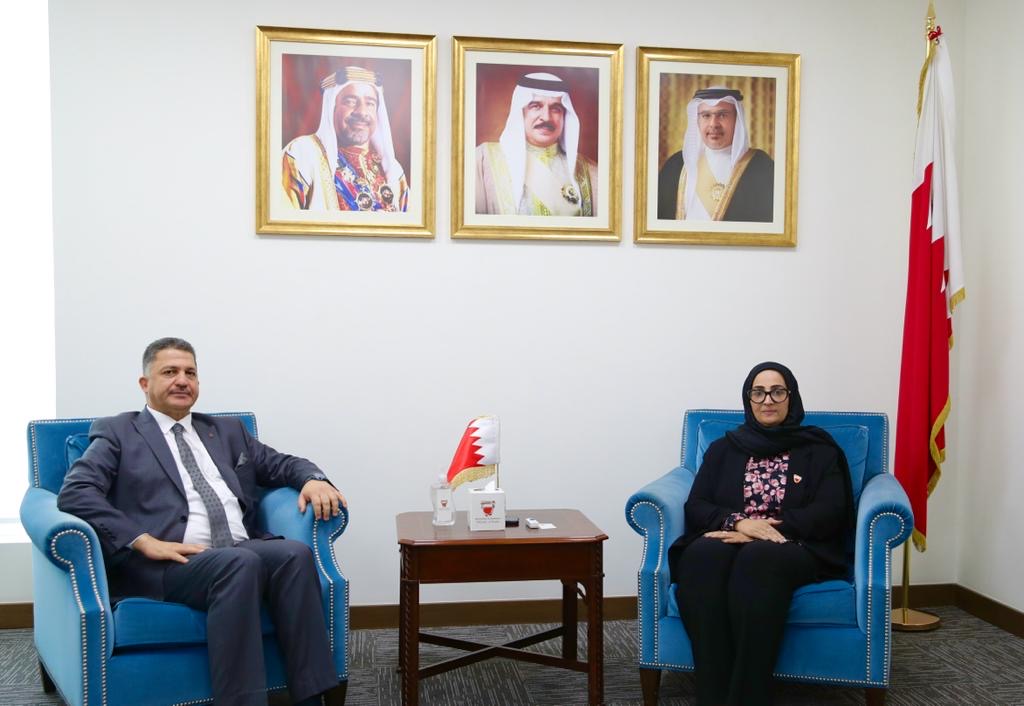 وزيرة الصحة تستقبل القائم بأعمال سفارة جمهورية العراق لدى مملكة البحرين