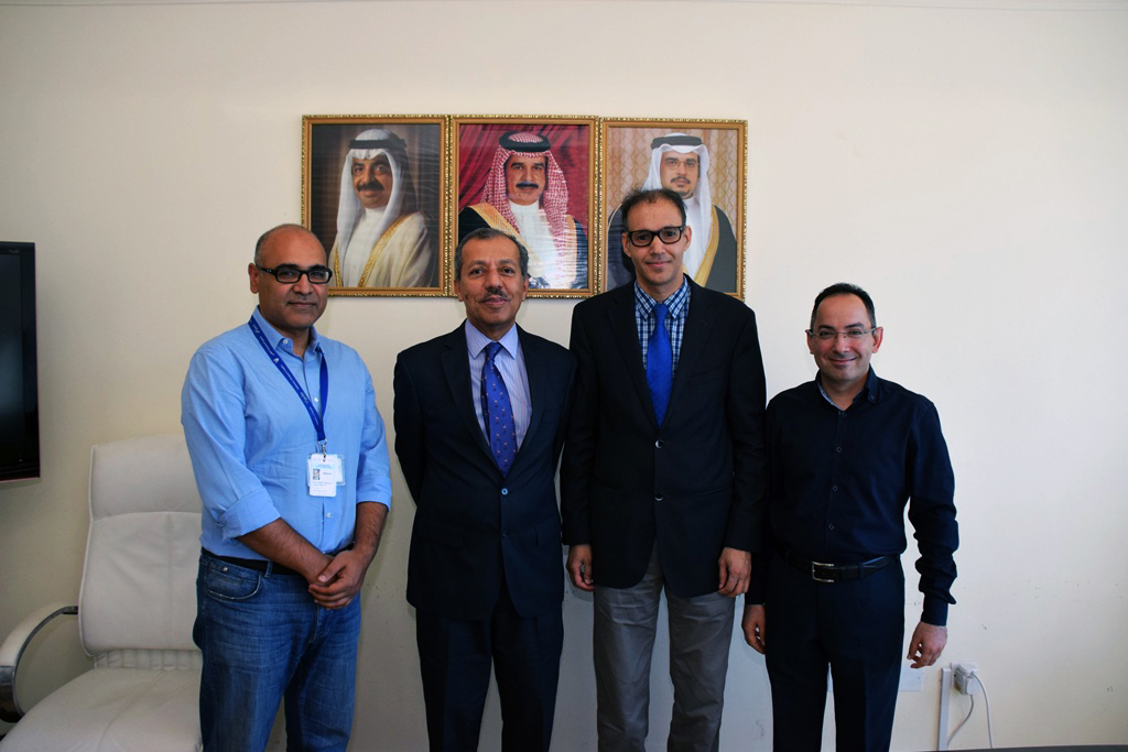 تُجرى لأول مرة في مملكة البحرين ... طبيب سعودي زائر يُجري عمليتين جراحيتين لعلاج مرضى بالصرع في "السلمانية" ... تُعتبر من العلميات الجراحية الدقيقة والنادرة ..