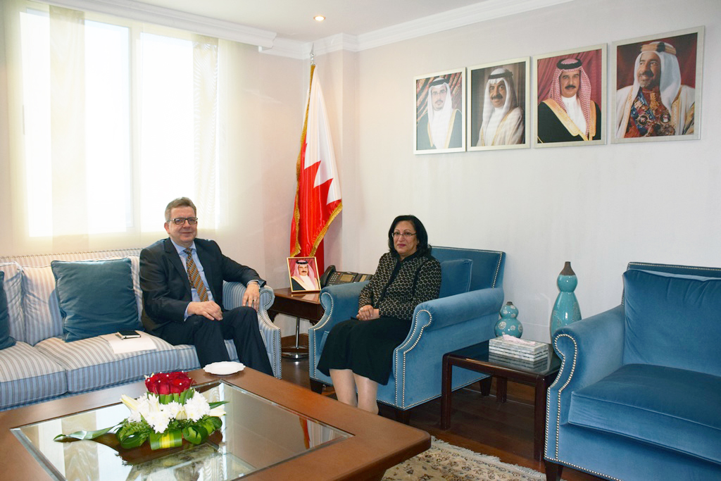 H.E Minister of Health discusses corporation methods in the field of health with the German Ambassador